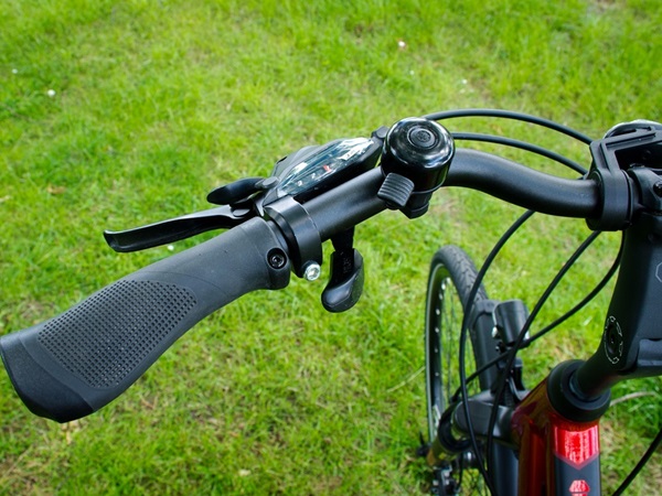 Bergamont Horizon 4 Trekkingbike Ergo-Griffe